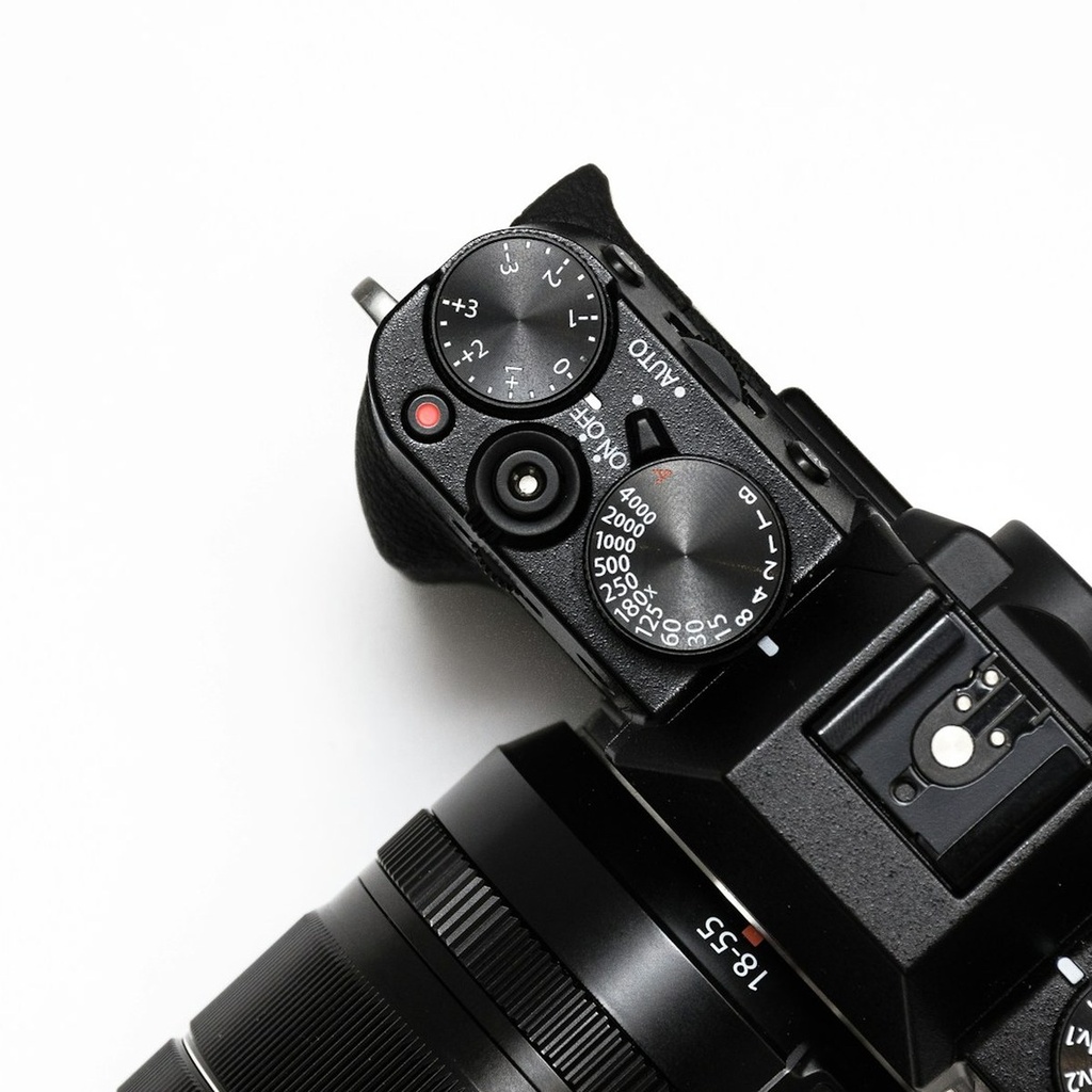 [NVC-Z6-KIT] Novacam Z6 Mirrorless Camera